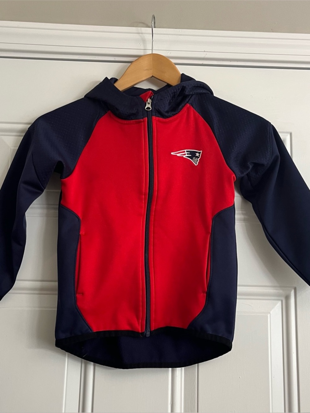 NFL Team Apparel Kids New England Patriots XS (4-6) Navy Zip Up Hoodie